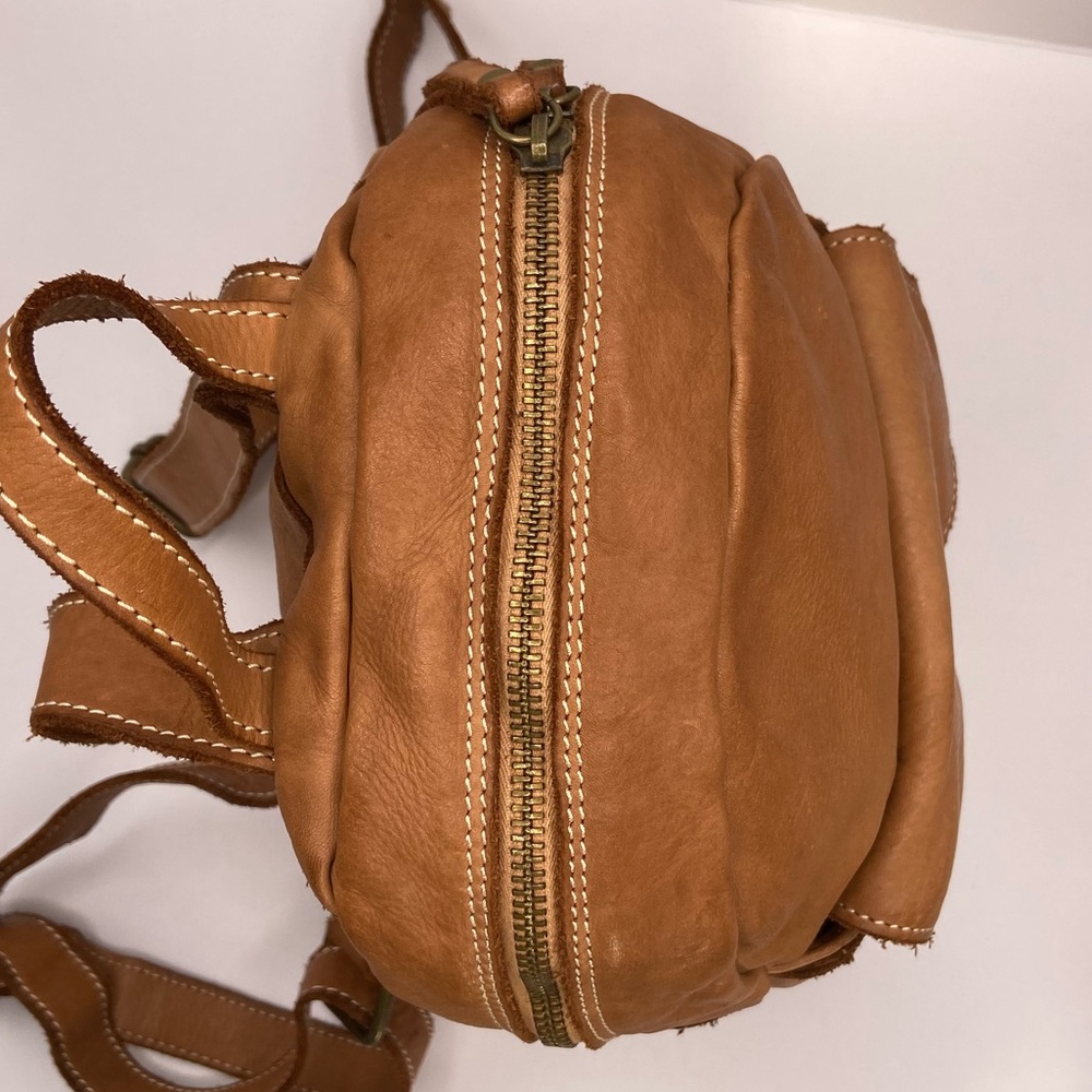 Costanza Rota Italian Woven Leather Backpack - Picture 5 of 16